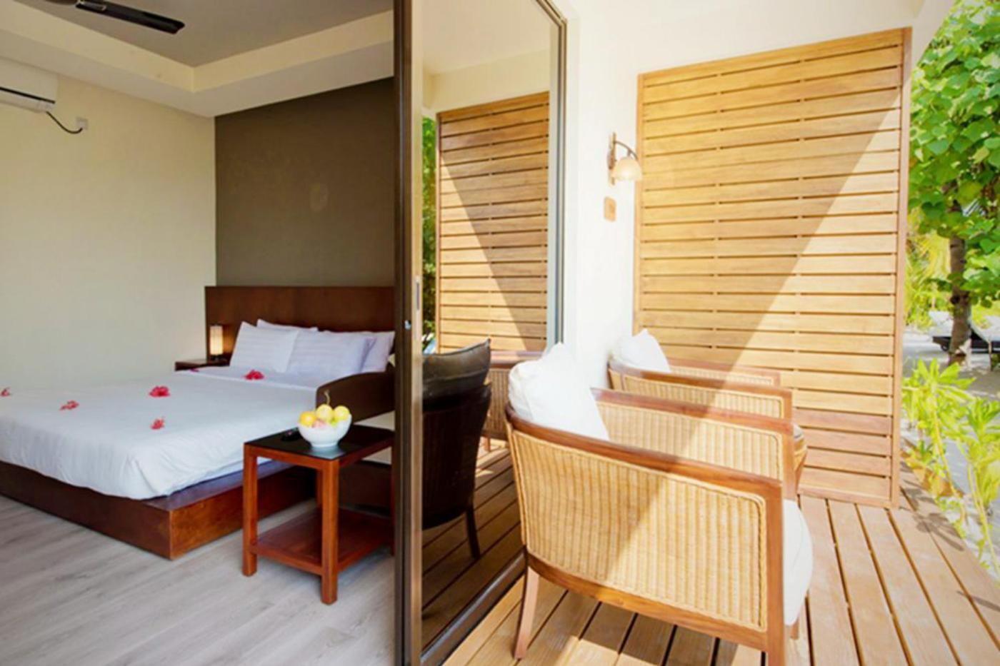 Eriyadu Island Resort Exterior photo