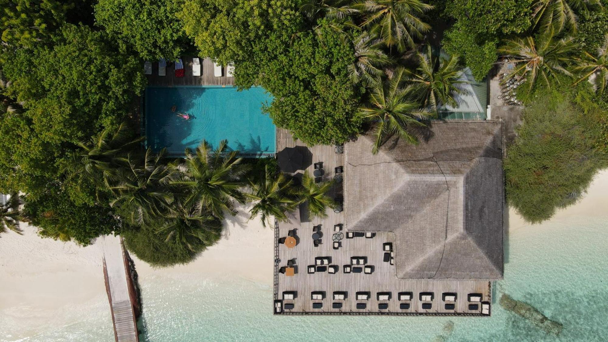 Eriyadu Island Resort Exterior photo