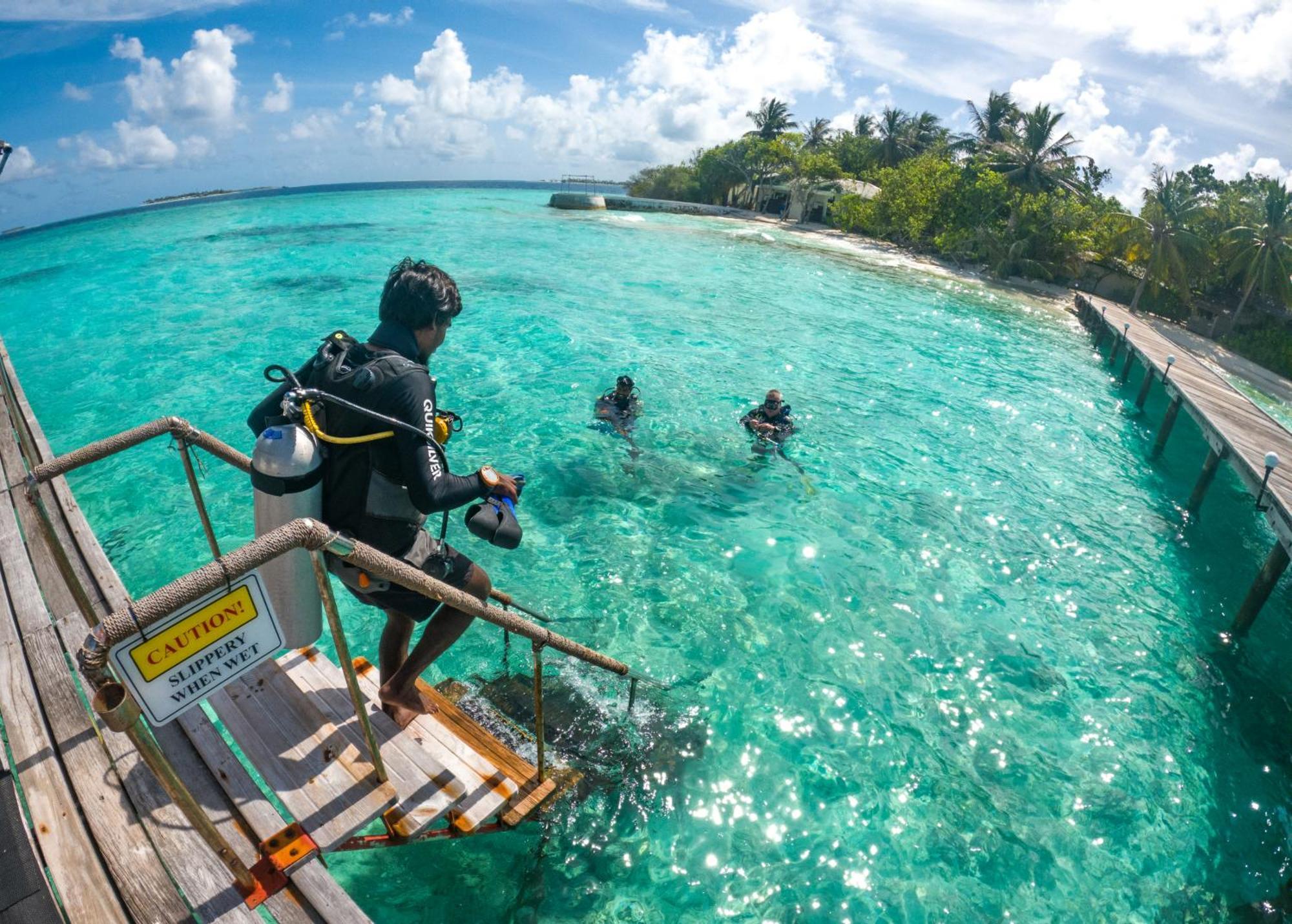 Eriyadu Island Resort Exterior photo