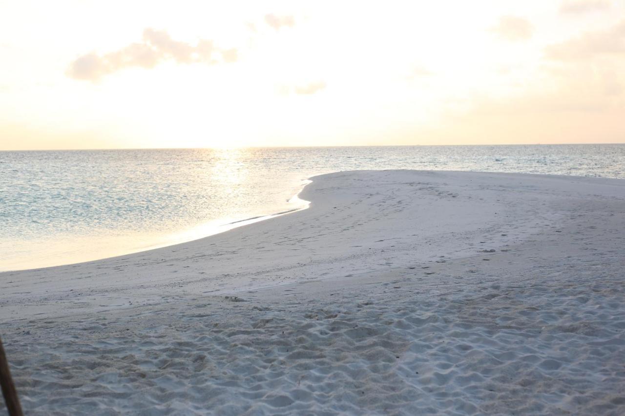 Eriyadu Island Resort Exterior photo