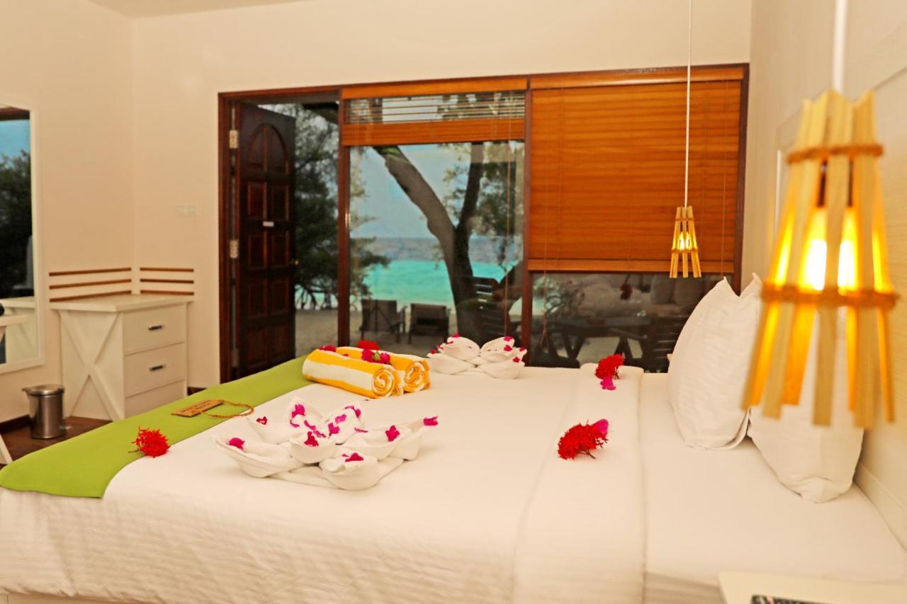 Eriyadu Island Resort Exterior photo
