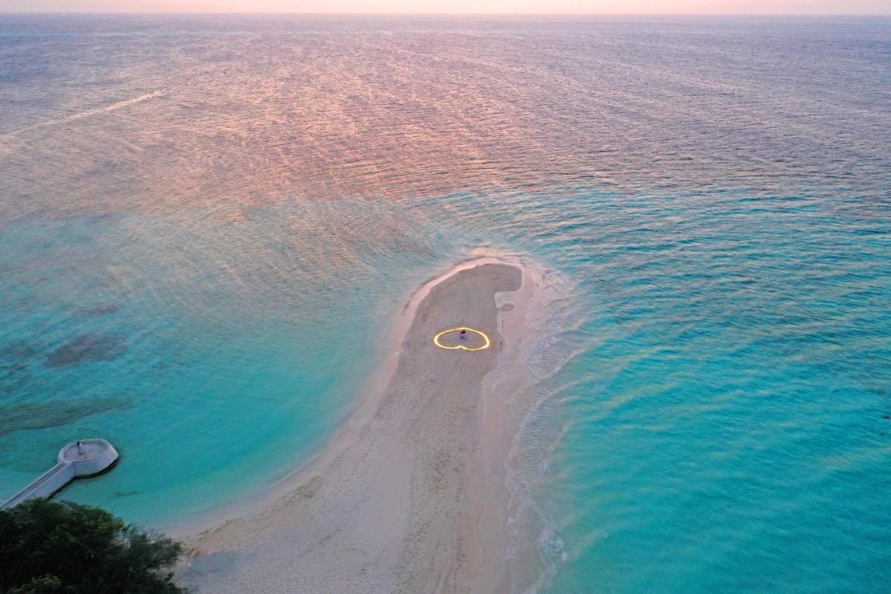 Eriyadu Island Resort Exterior photo